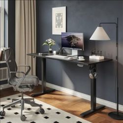 👀🔥 Brand New! 63 inch Electric Adjustable Desk with Storage Hook, Black