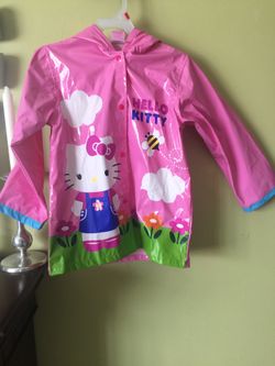 Hello kitty rain coat children’s size 6 in excellent condition