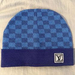 Beanie Blue and dark blue Monogram