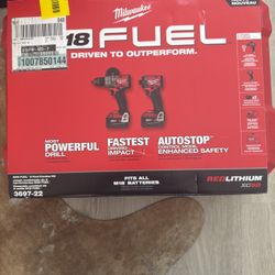 Brand New Milwaukee Gen 4 Drill/1/4” Hex Driver With 2 5 Ah Batteries And Charger