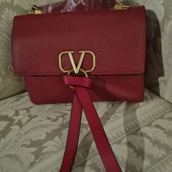 VLTN DESIGNER WINE COLOR PURSE WITH 2 HANDLE 