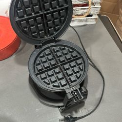 Used And Working Aicok Waffle Maker 