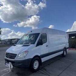 2011 Mercedes-Benz Sprinter
