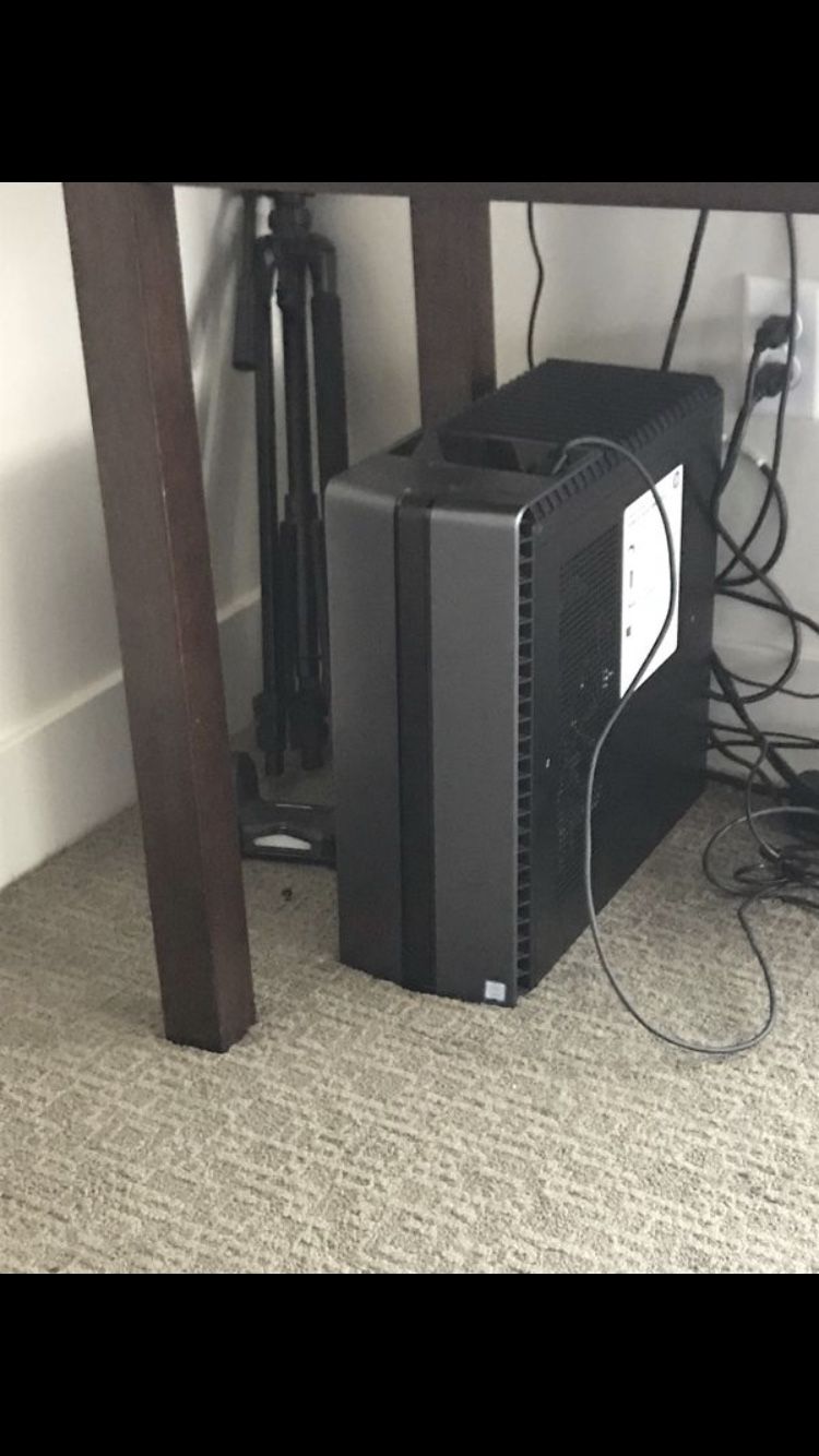 Hp omen intel core i7 16 GB memory NVIDIA GFORCE GTX1070 1 TB harddrive