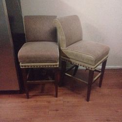 Twin Cushinoned Stooles 