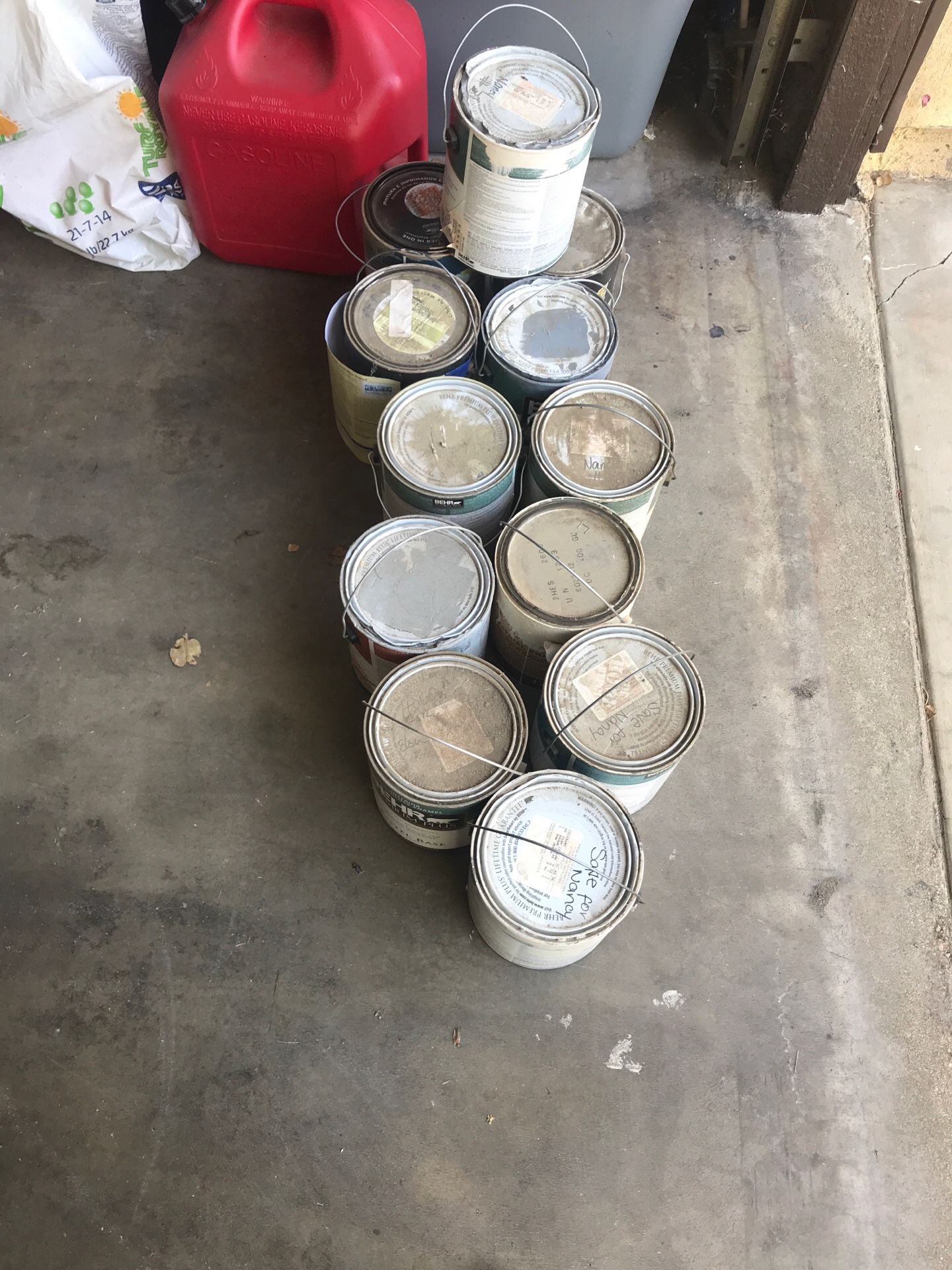 Free cans of paint all different colors different bases