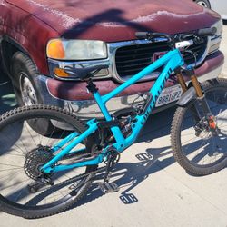 Specialized 29inch Enduro Mountain Bike 