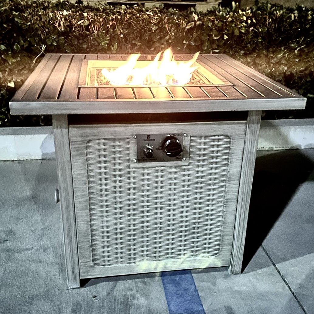 New In Box 28x28x25 Inch Tall Iron Fire Pit Table