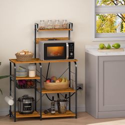 Kitchen Bakers Rack