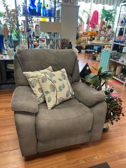 BarcaLounger Gray upholstered rocker power recliner sleeper with charging station