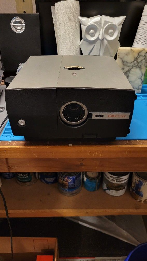 Sawyers Rotomatic slide projector. Vintage.