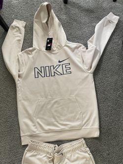 Nike M
