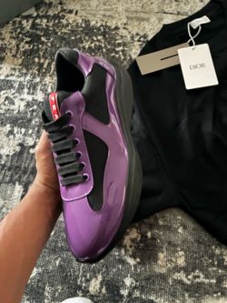 Prada cups violet
