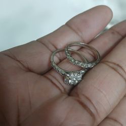 Diamond And White Gold Wedding Set 