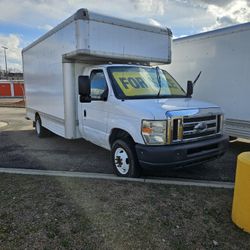 2008 Ford E-350