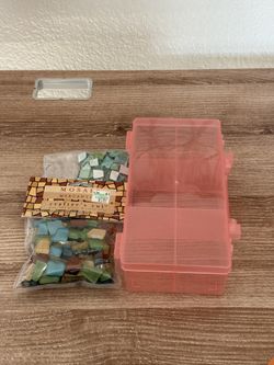 Mosaic Tiles + Organizer 