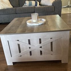 Coffee Table ✨BRAND NEW✨