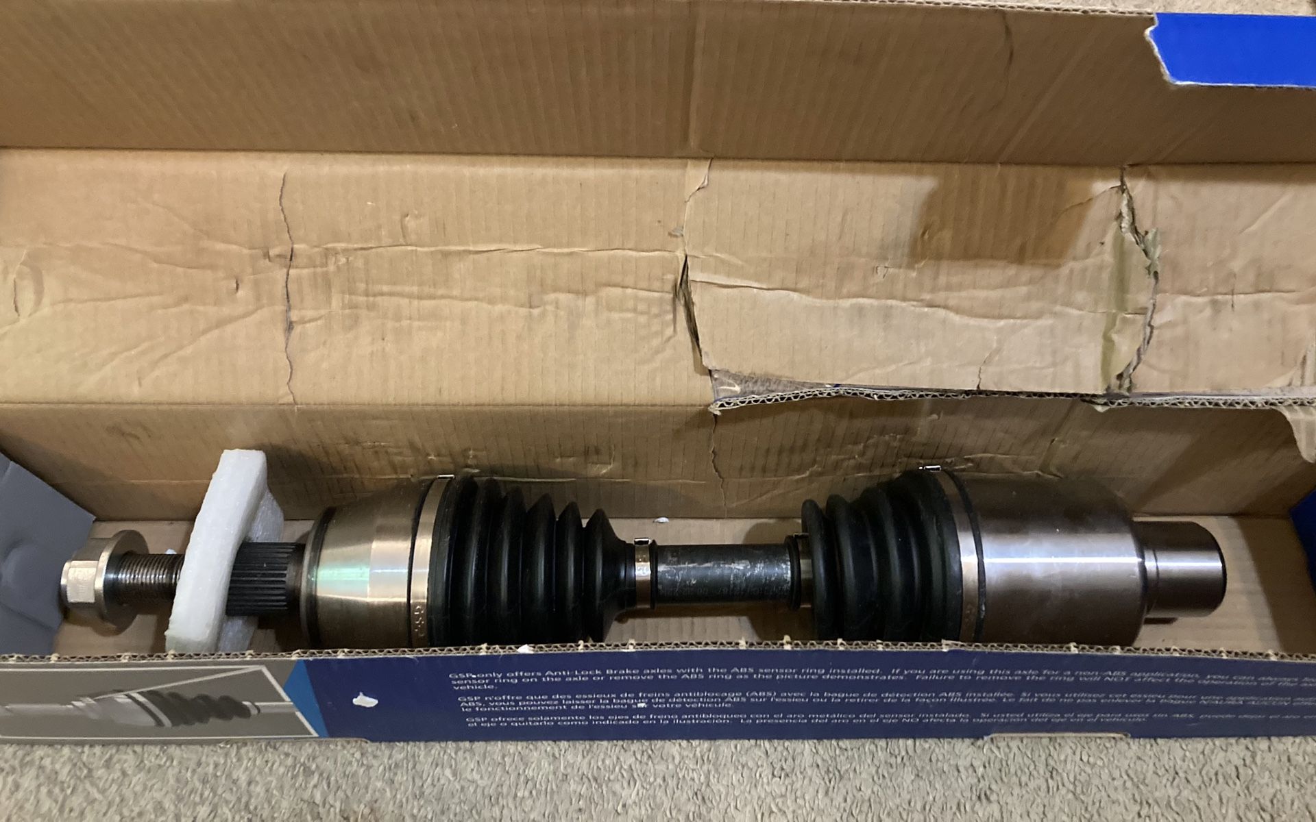 New Dodge, Mitsubishi, Ram (3.7, 4.7) CV Axle Assembly Front ncv12187 - $20