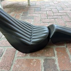 Saddlemen Seat
