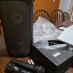 T10-T multifunctional BT speaker and Bluetooth karaoke machine