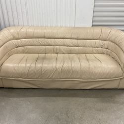 VINTAGE CREAM LEATHER SOFA