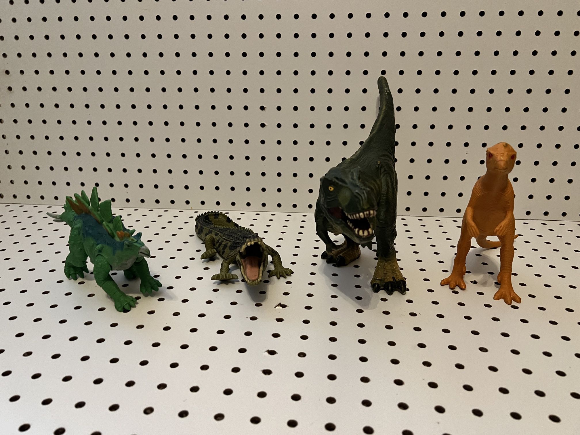 5 Dinosaurs 