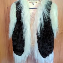 Vintage Women's Hippie Vest - Halloween?