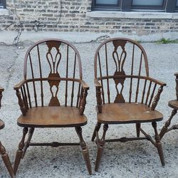 Solid wood dining chairs. Set of 4