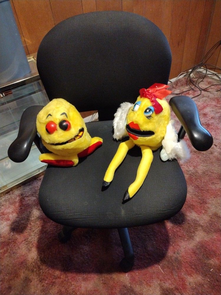 Vintage Mr And Ms Pacman Hand Puppets Original 80s