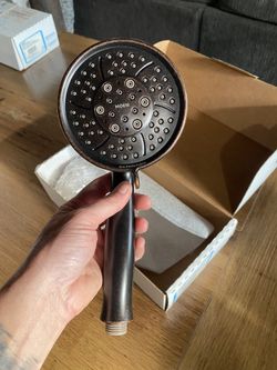 MOEN Shower Head