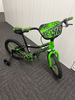 Boys bike with training wheels