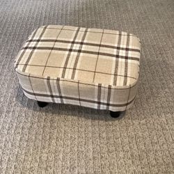 IBUYKE 16.54" Small Footstool Linen Fabric Pouf/bench 