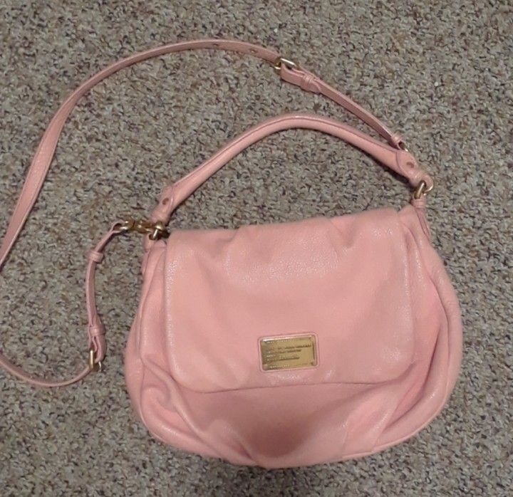 MARC JACOBS CROSSBODY