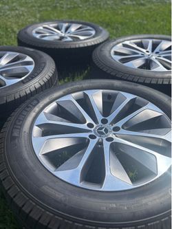 Mercedes gle 350 stock tires