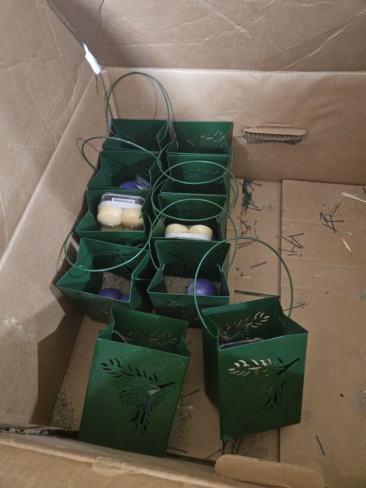 Christmas Metal Luminaries for Sale in St. Louis, MO OfferUp