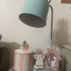 Pastel Green Spotlight Lamp With USB Port