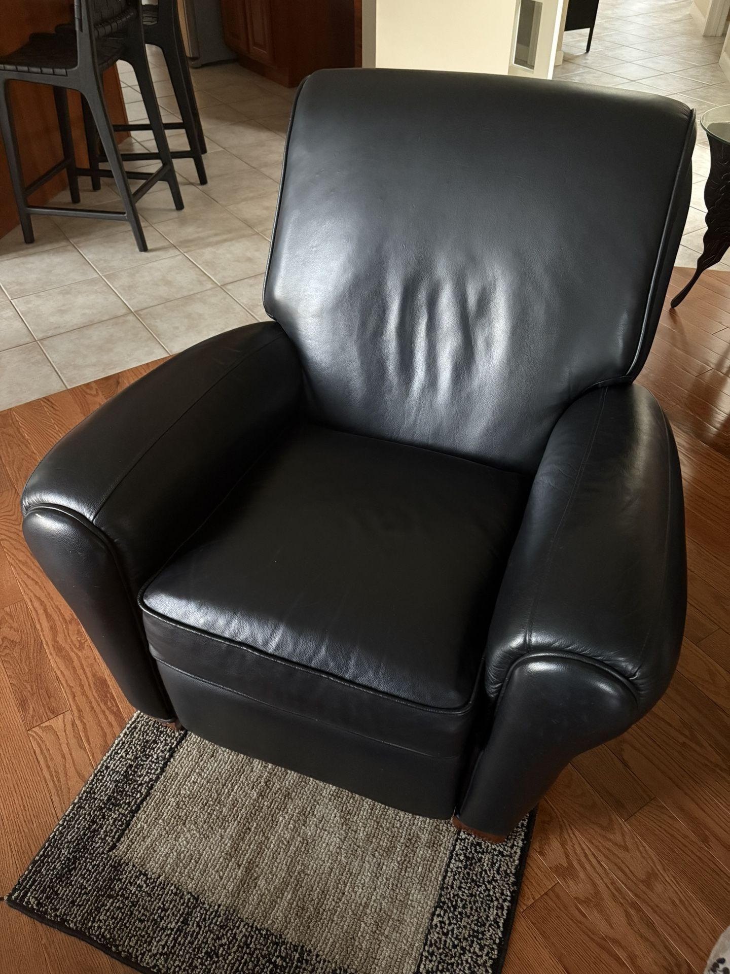 Black Chair 