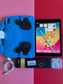 Apple IPad 6th Generation (9.7” Retina / Touch ID) 32GB with kids protective case, Pen & Accessories (128GB $160)