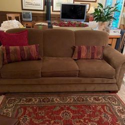 Lazy Boy Fabric Couch Like New $250.00