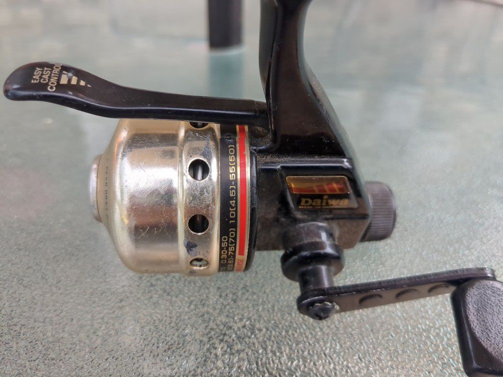 DAIWA US-80XA Trigger Underspin Spincast Fishing Reel for Sale in Bedford  Park, IL - OfferUp