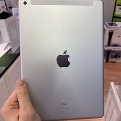 iPad 8th Gen. 10.2” Cellular 32GB Silver