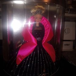 Happy Holidays Barbie # 20200