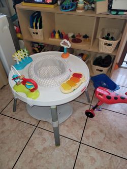 Skip Hop Baby Activity Center