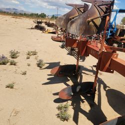 International 140 Plow 