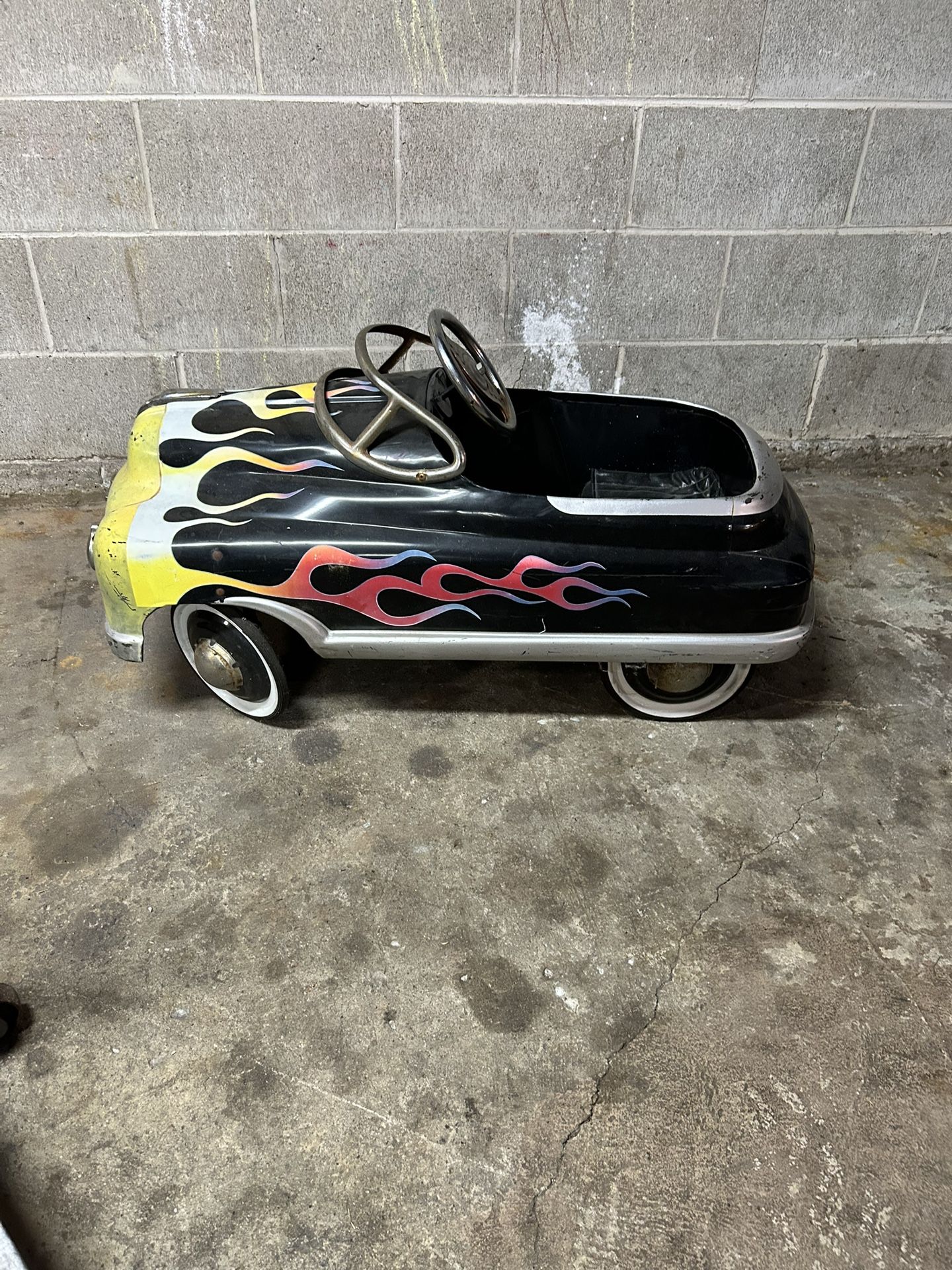 Hot Rod Pedal Cart