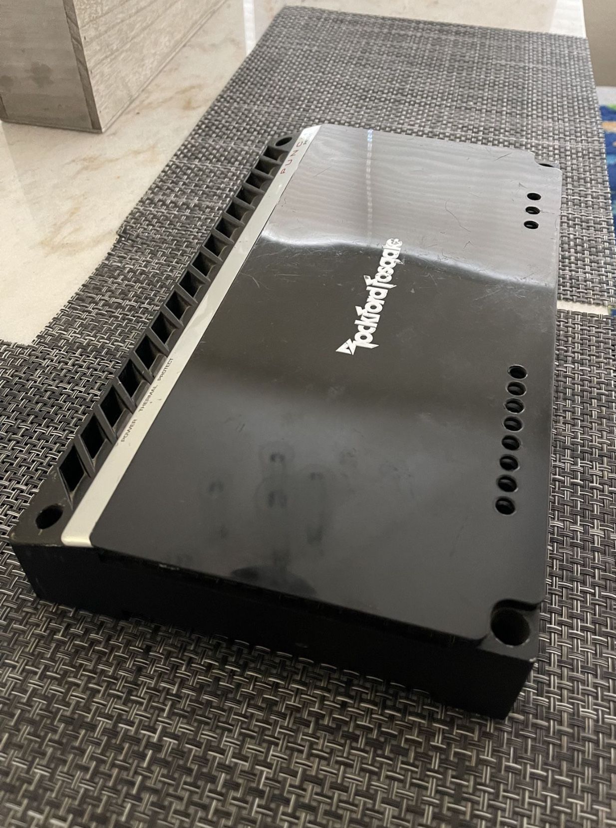 Rockford Fosagate Punch 400 Watts Rms 400x4 Amplifier Amp