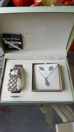 Watch/ accessory set..ladies
