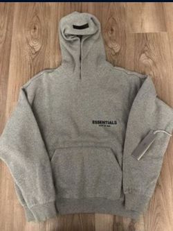 Men’s essential sweatsuit
