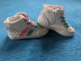 GAP White High-Top Kids Sneakers with Rainbow Stripes Girls 7