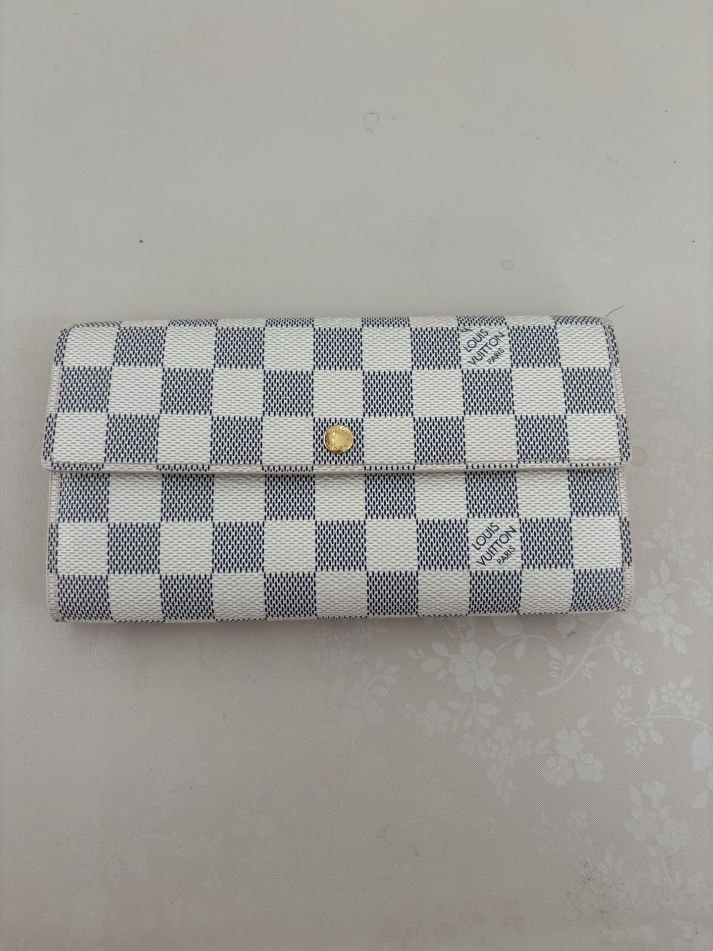 Louis Vuitton Louis Vuitton Damier Azur Portefeuille Sarah N63208 wallet